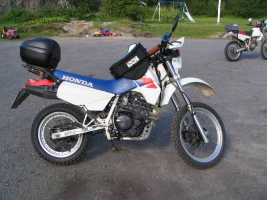 HONDA XL 600 R kesämopo
Avainsanat: XL 600 R