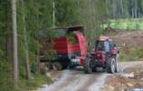 Tiedostonimi=mika tulossa aumalle.JPG
Tiedostokoko=63kt
Koko=944x599
Lisätty=%25.%12.%2005 mika tulossa aumalle.JPG